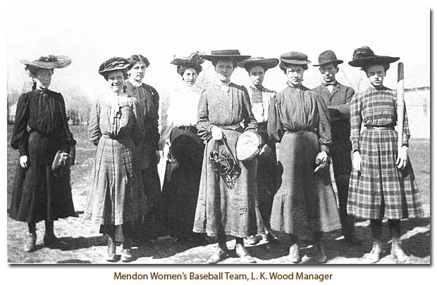 Mendon Womens Baseball Team